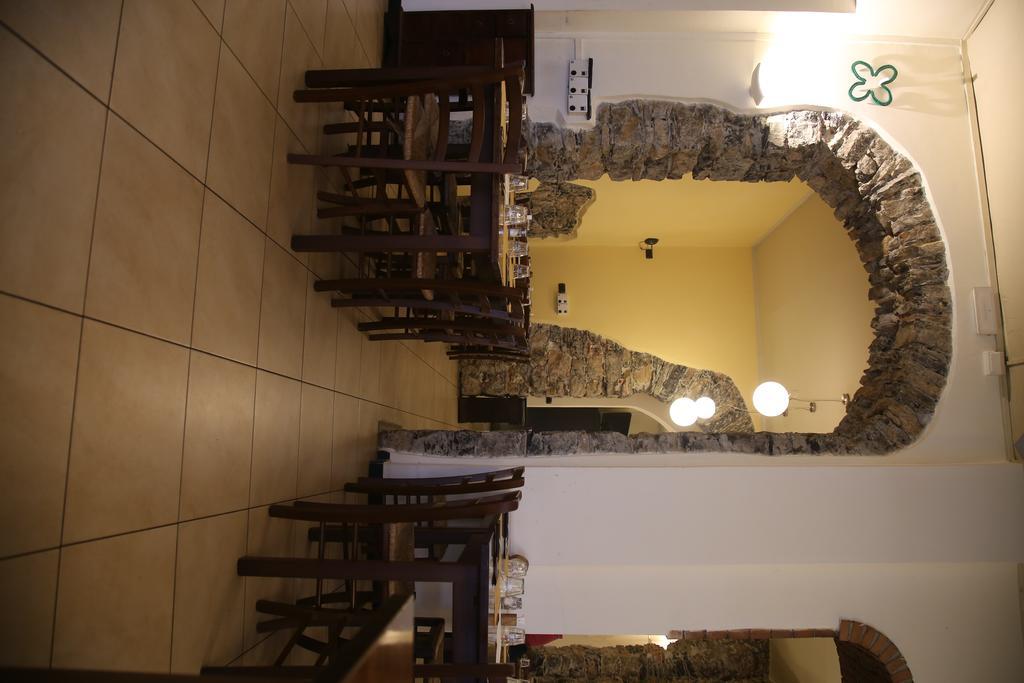Gasthof Bella Napoli Trattoria Pizzeria La Spezia