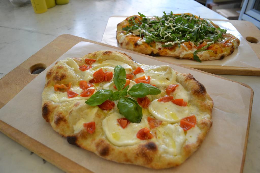 Gasthof Bella Napoli Trattoria Pizzeria La Spezia